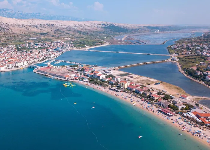 With Parking Spaces Pag - 22601 Pag Town