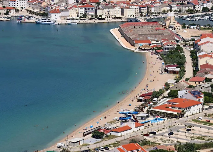 With Parking Spaces Pag - 22601 * Pag Town